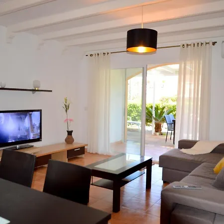 Apartamento Con Piscina *