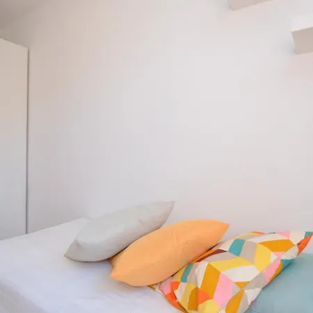 Appartamento Apartamento Con Piscina *